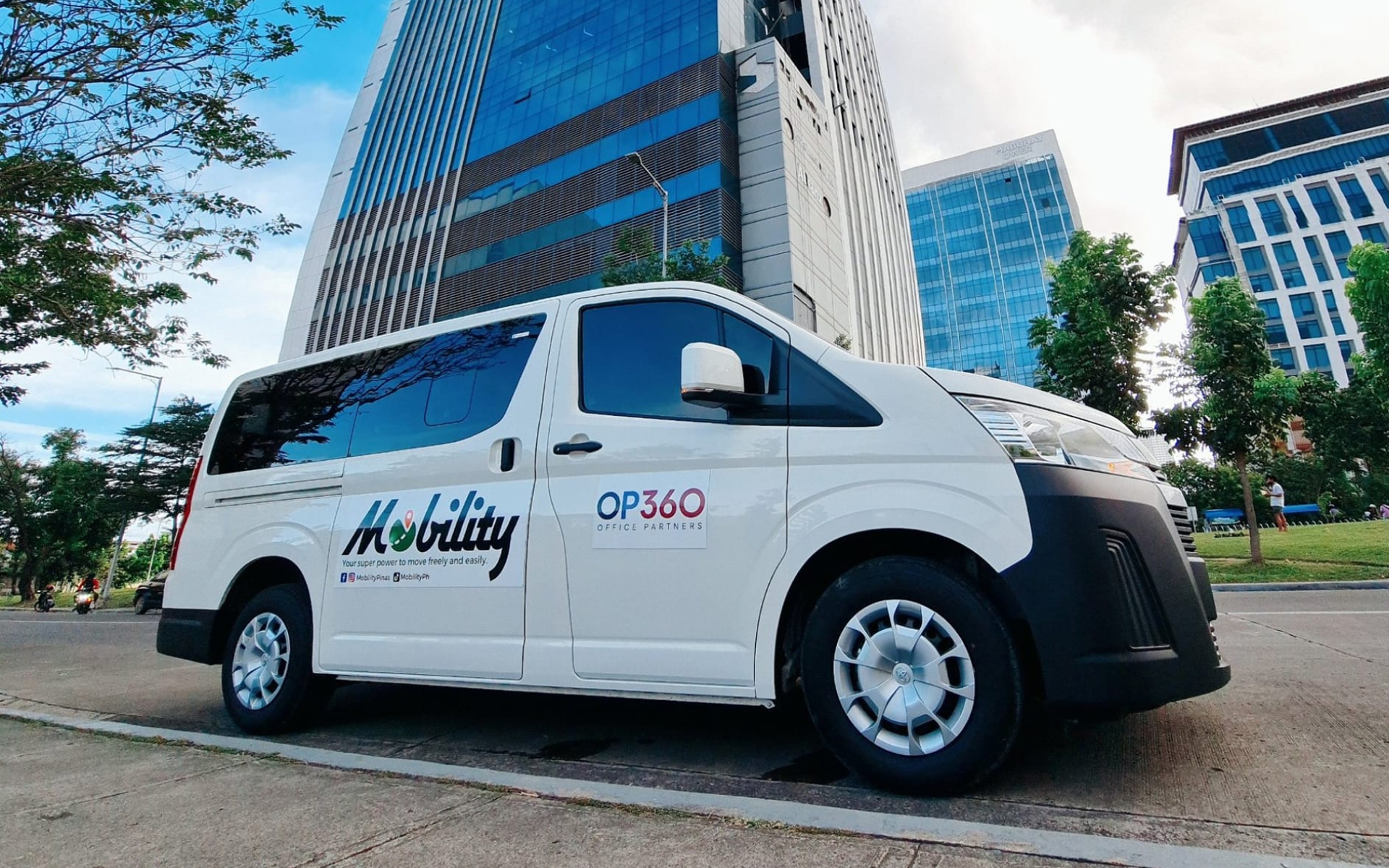 Affordable PayPerRide Employee Transport Launches in Cebu